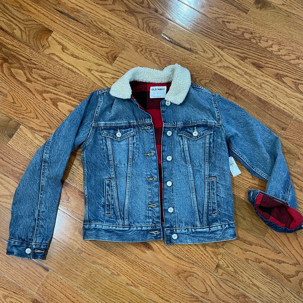 NWT Old Navy Flannel and Sherpa Jean Jacket S